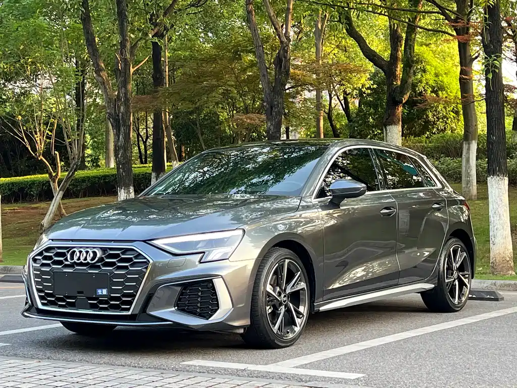 Audi A3 2023 — фото 3