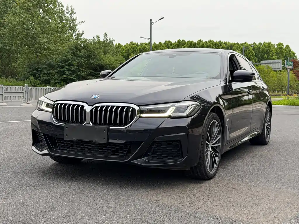 BMW 5 Series 2022