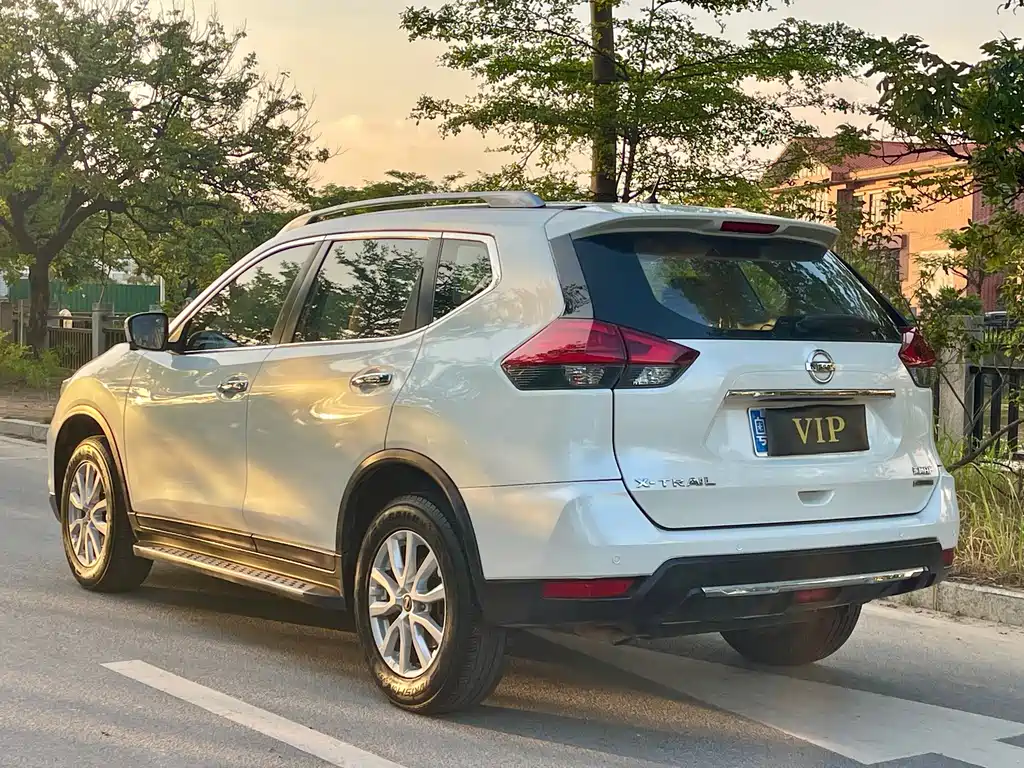 Nissan X-Trail 2019 — фото 9