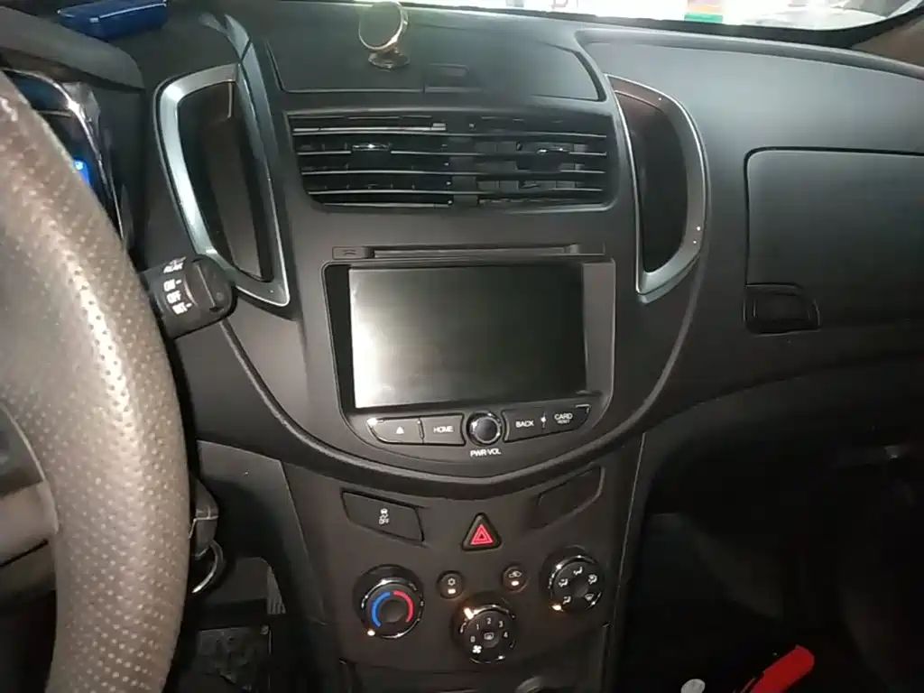 Chevrolet Trax 2016 — фото 13