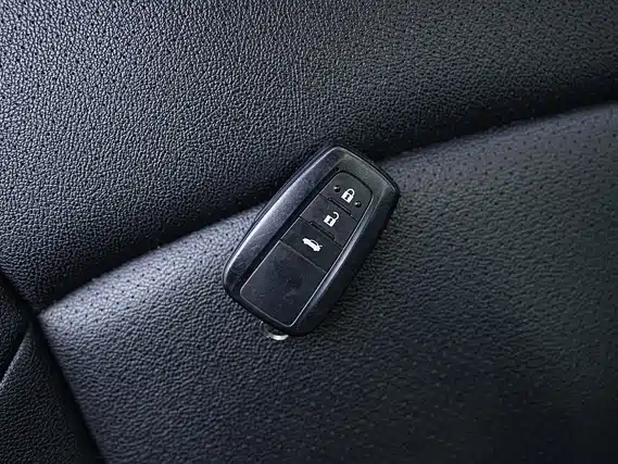 Toyota Levin 2022 — фото 16