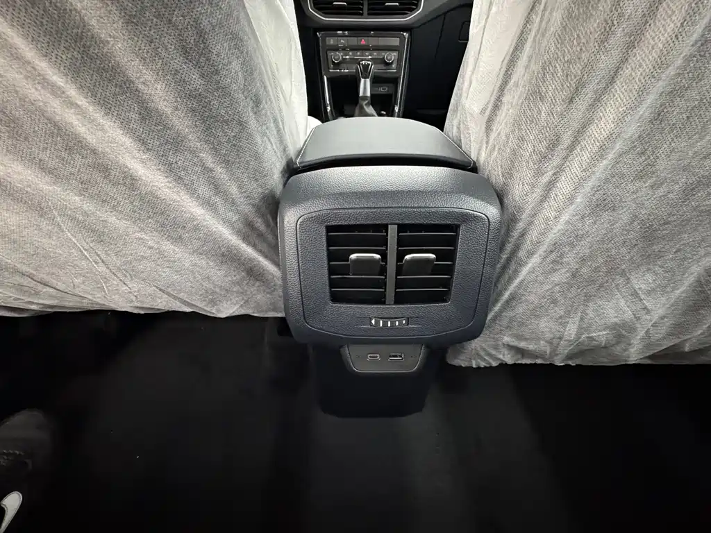 Volkswagen Tharu — фото 13