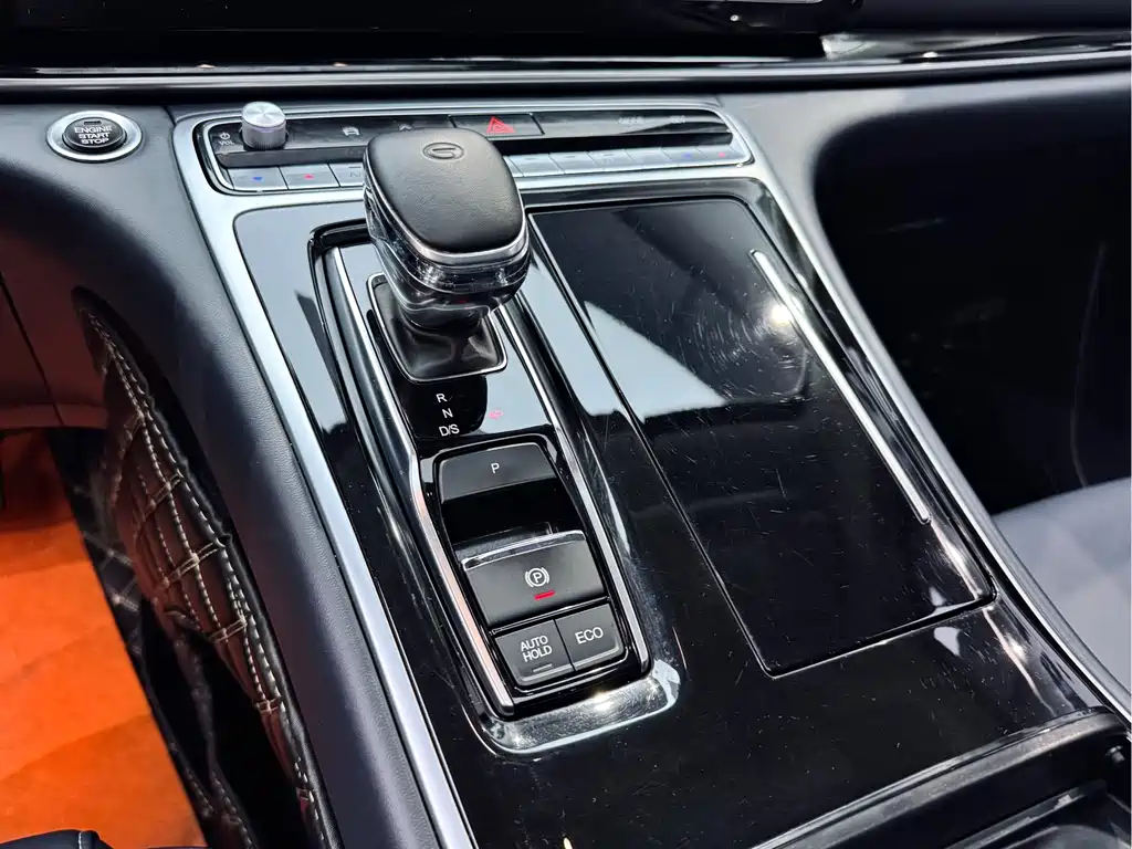 GAC Motor Trumpchi M8 2021 — фото 13