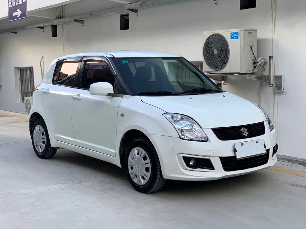 Suzuki Swift 2015