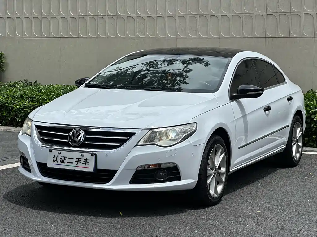 Volkswagen CC 2011 — фото 1