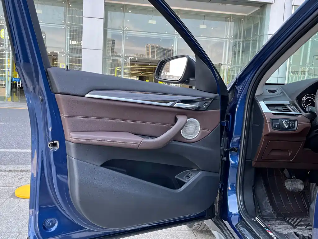 BMW X1 2020 — фото 17