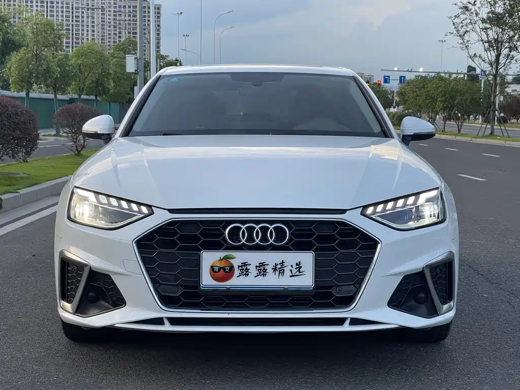 Audi A4L 2020