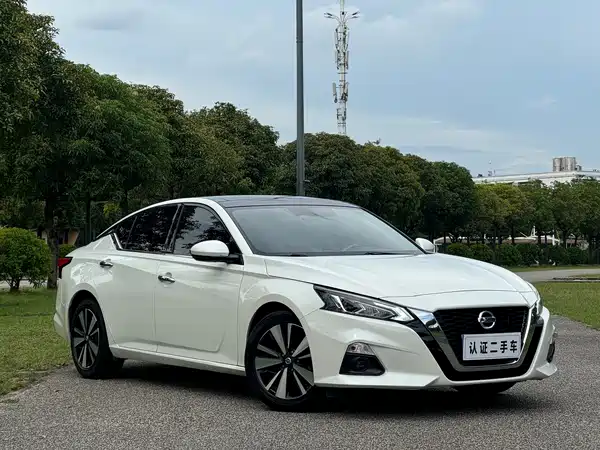 Nissan Teana 2021