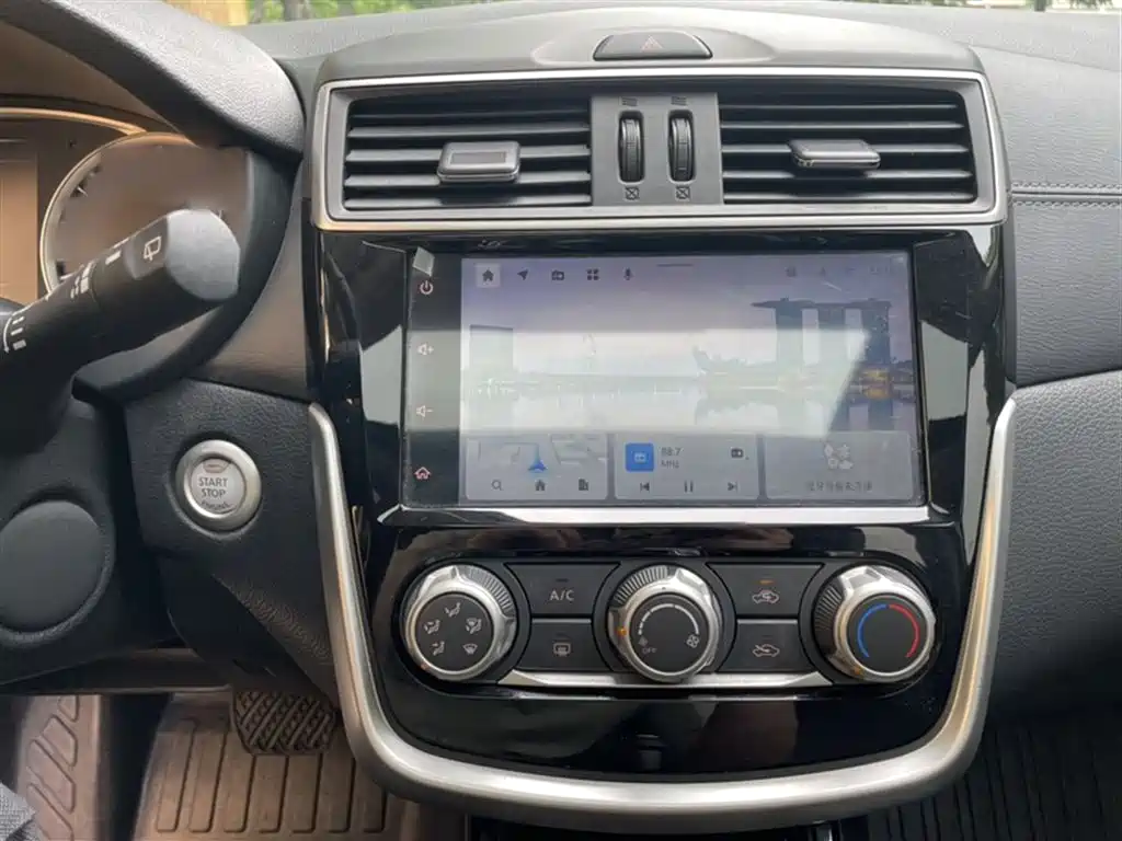 Nissan Tiida 2022 — фото 10