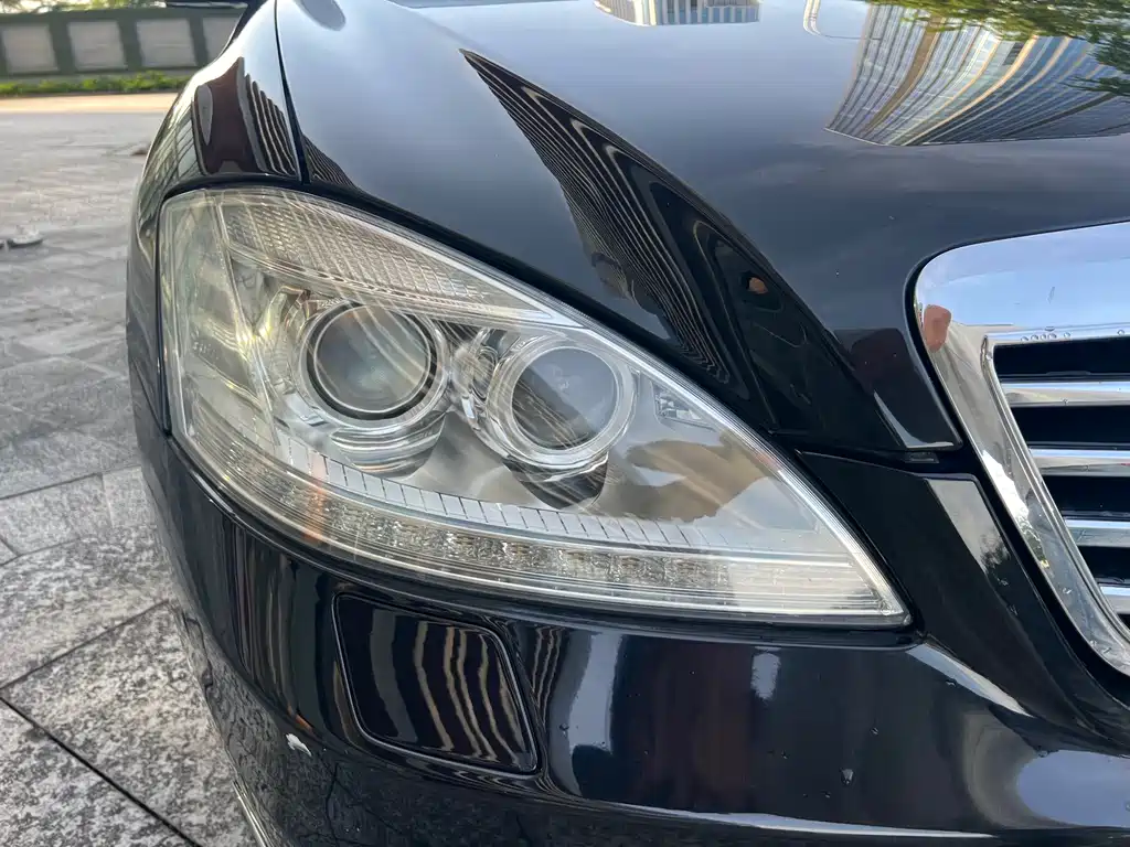 Mercedes-Benz S-Class 2013