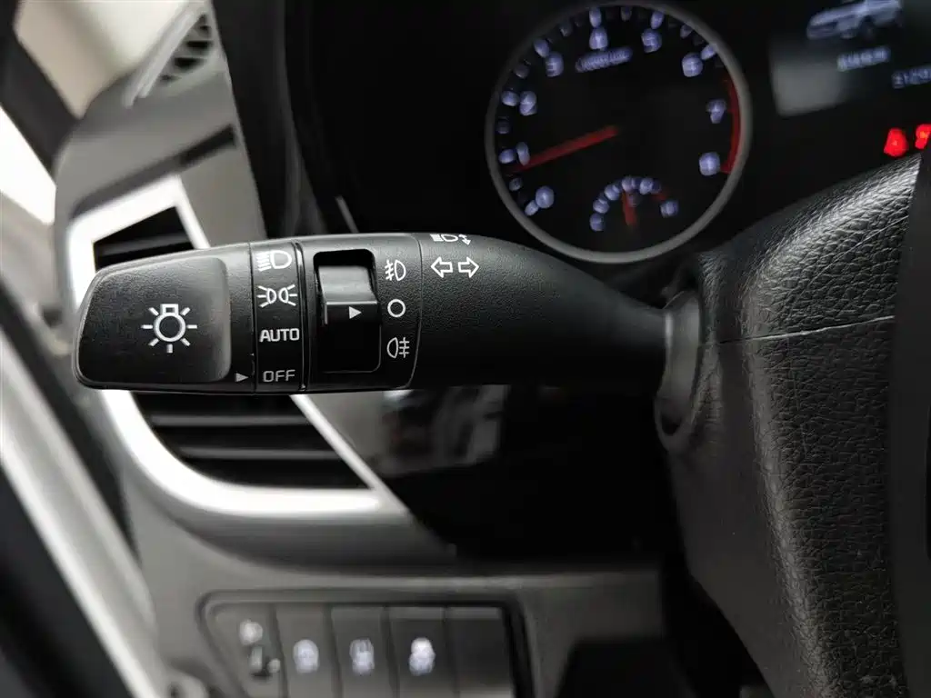 Kia KX3 Proud Running 2021 — фото 21