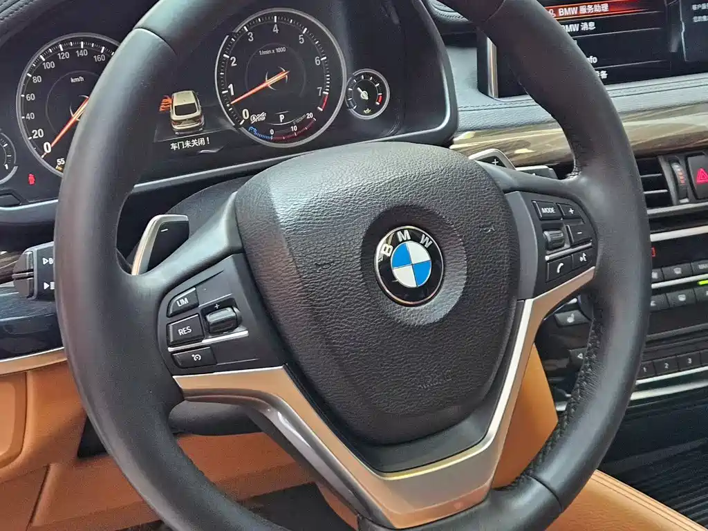 BMW X6 2017 — фото 4