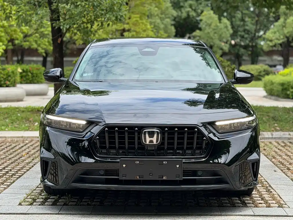 Honda Inspire 2023 — фото 2