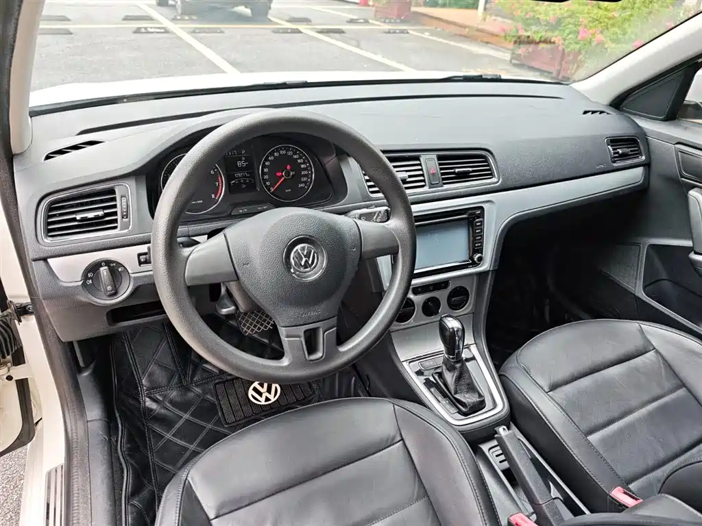 Volkswagen Gran Lavida 2014 — фото 12