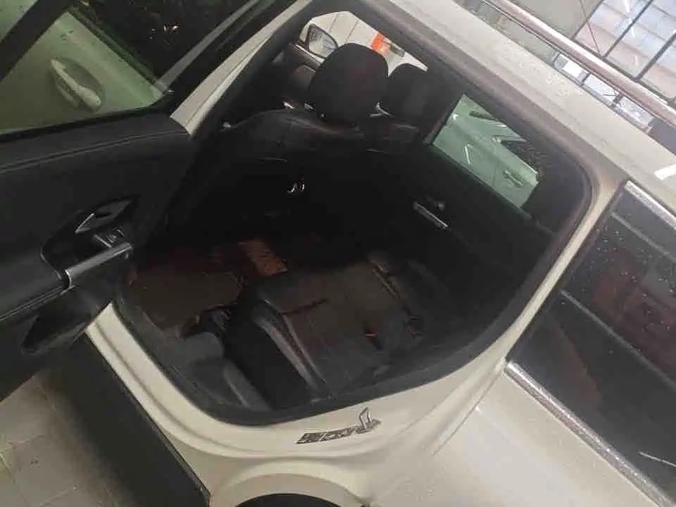 Mercedes-Benz GLB 2020