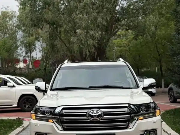 Toyota Land Cruiser 2017