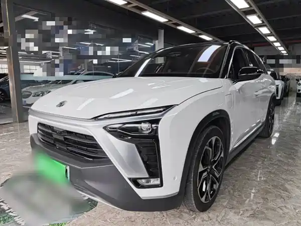 NIO ES8 2020
