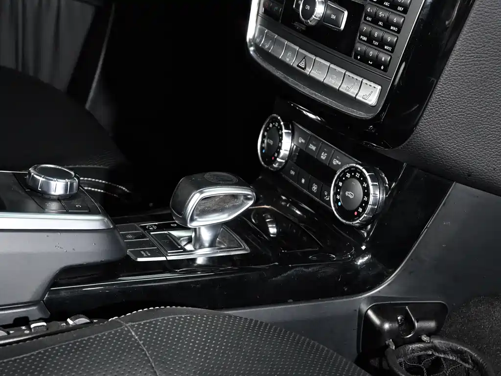 Mercedes-Benz G-Class AMG 2015 — фото 26