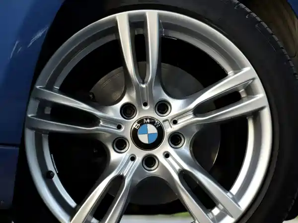 BMW 3 Series 2016