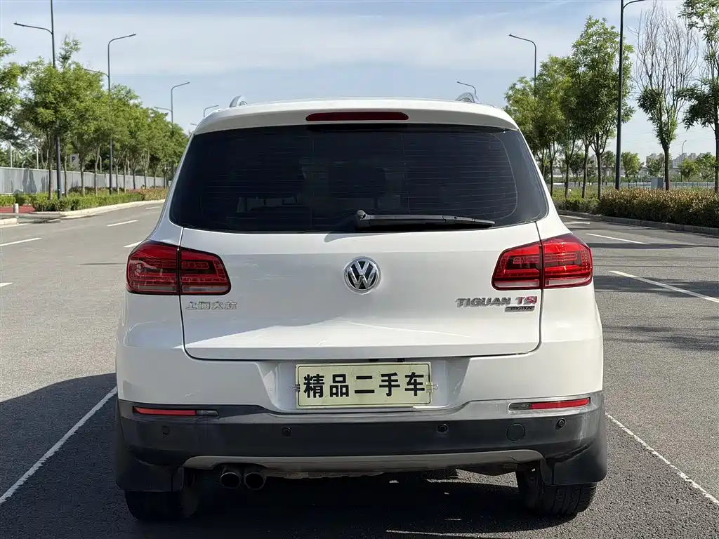 Volkswagen Tiguan 2015 — фото 9