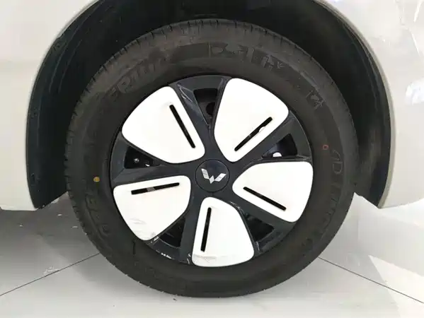 Wuling Hongguang MINIEV 2025