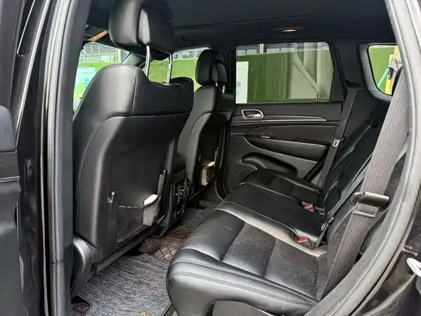 Jeep Grand Cherokee 2013