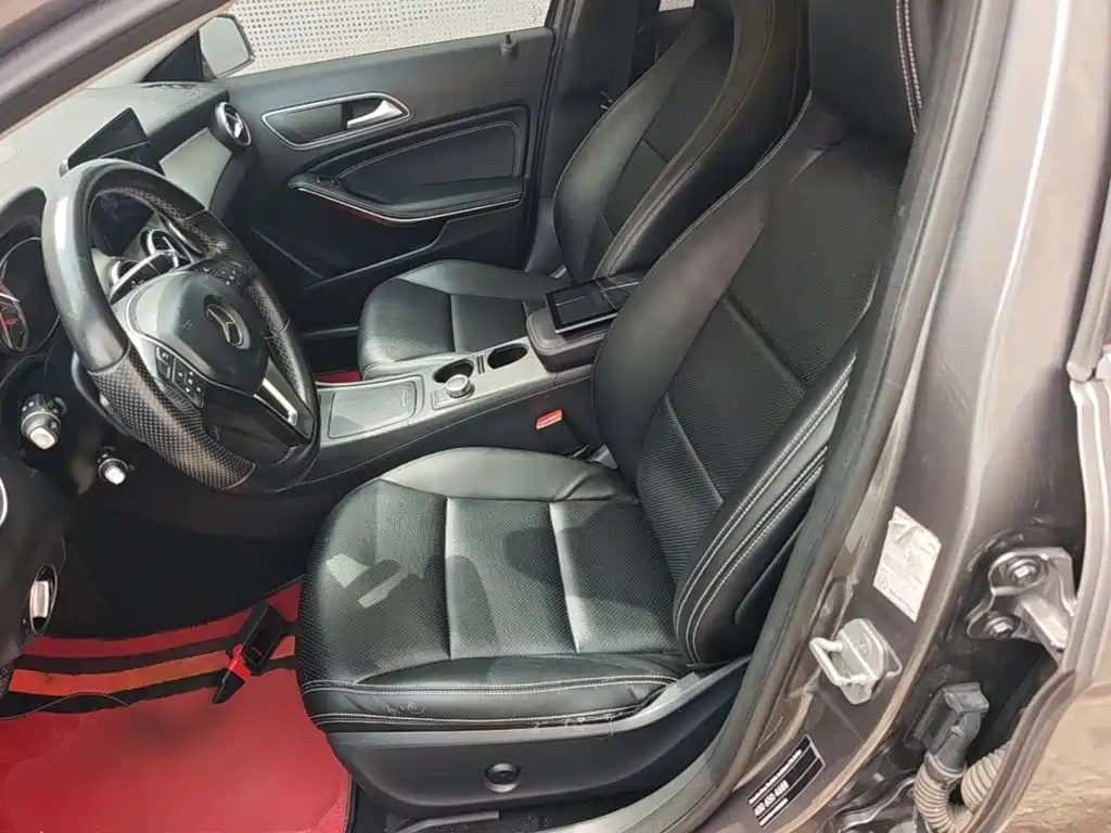 Mercedes-Benz GLA 2016 — фото 15