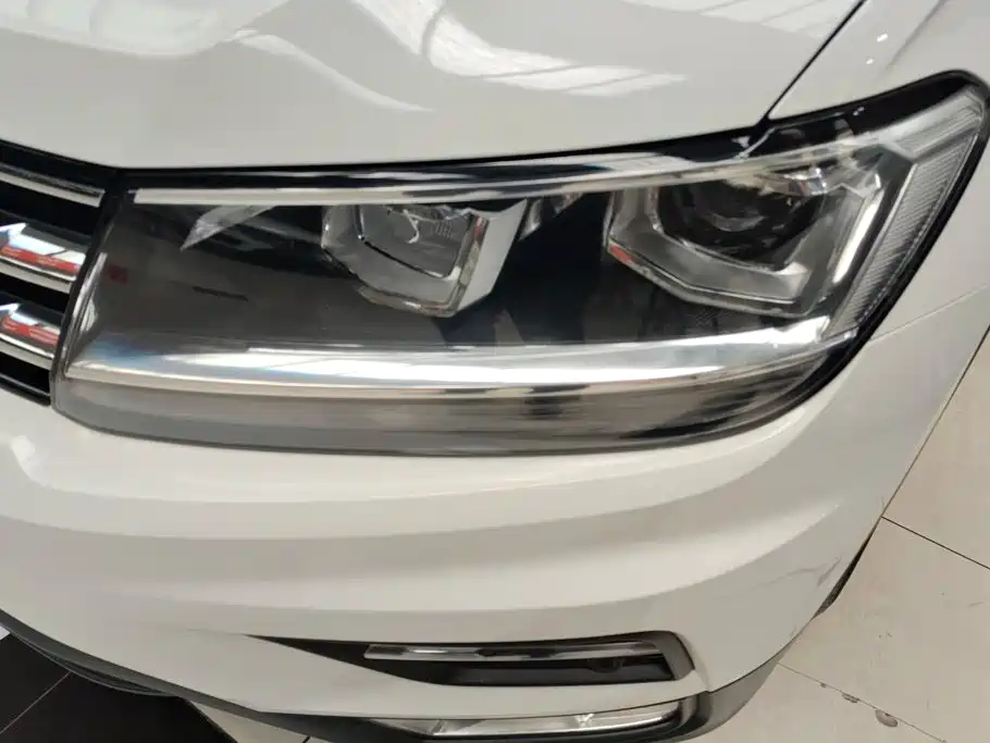 Volkswagen Tiguan L 2020
