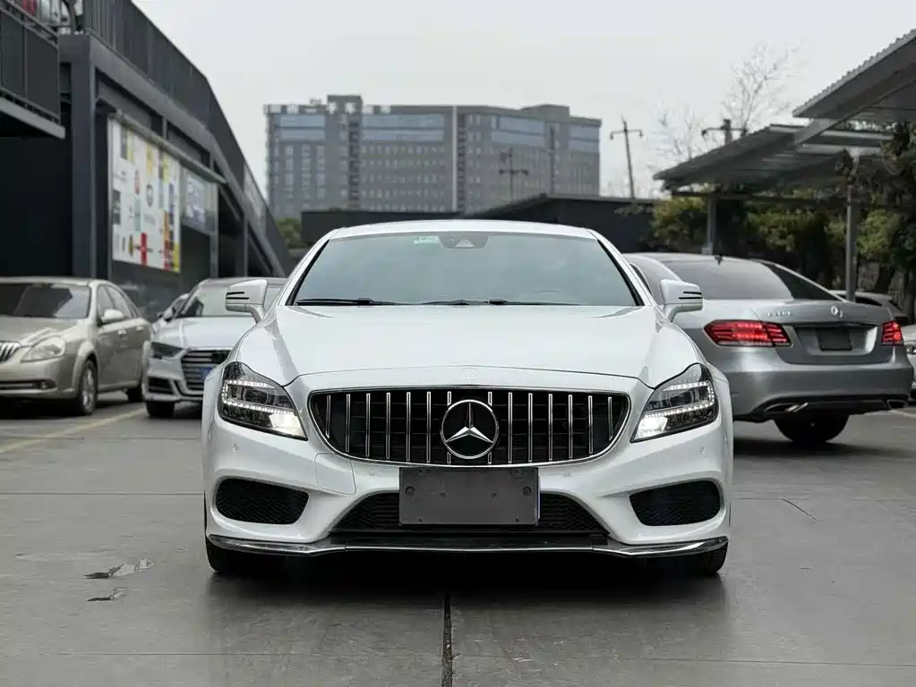 Mercedes-Benz CLS 2016 — фото 2
