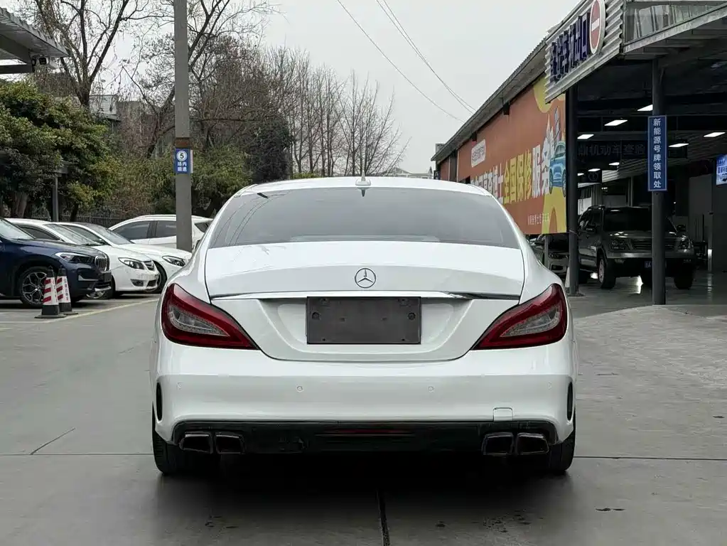 Mercedes-Benz CLS 2016 — фото 8