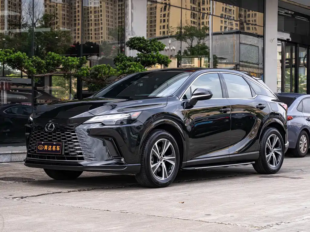Lexus RX 2025 — фото 1