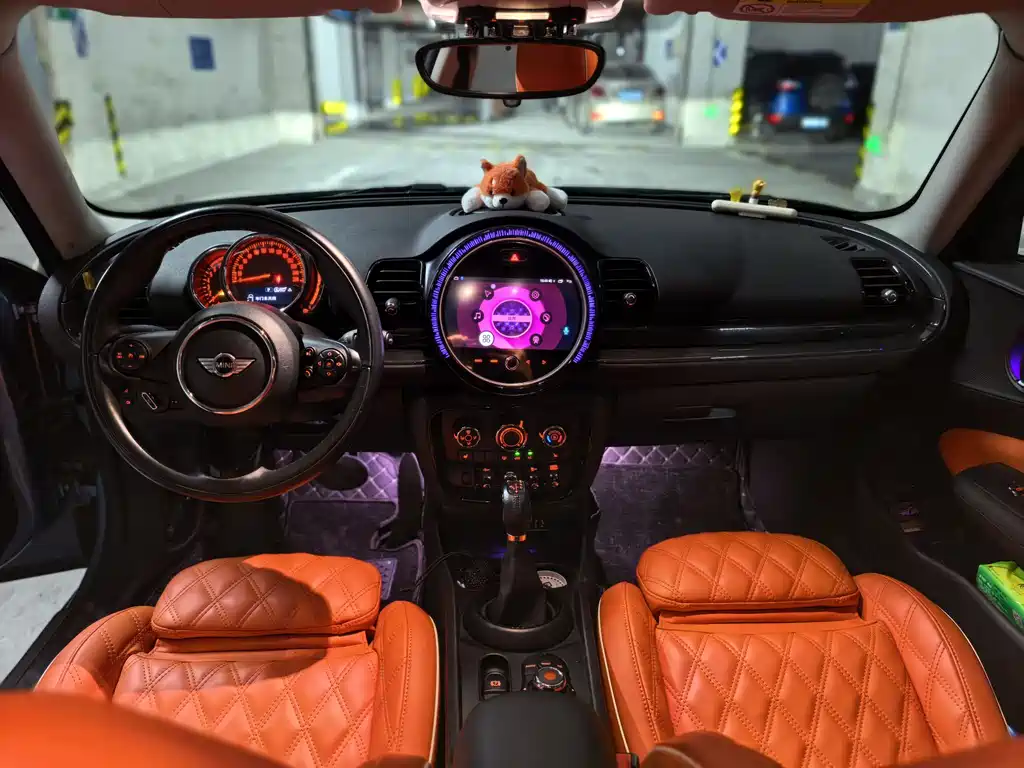 MINI Clubman 2018 — фото 9