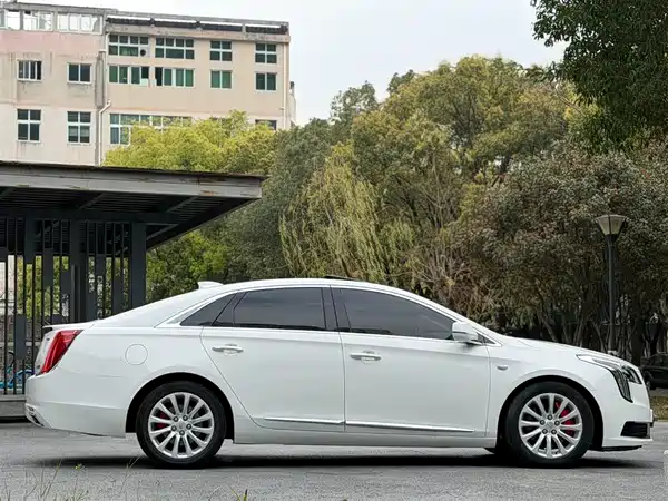 Cadillac XTS 2018