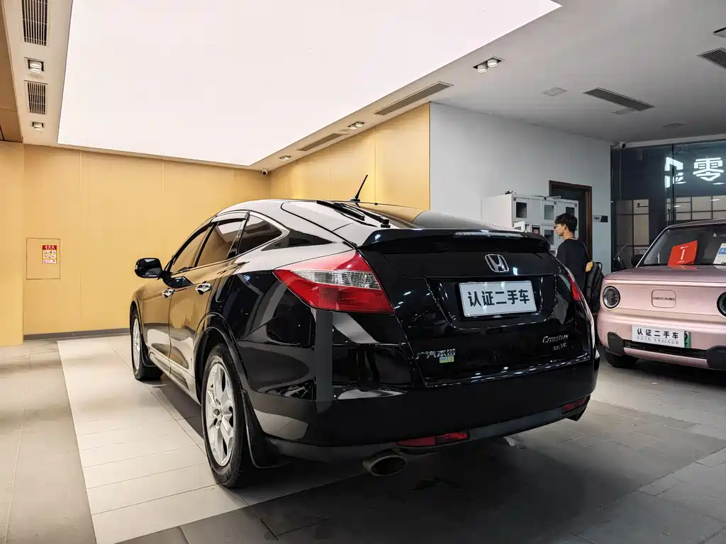 Honda Crosstour 2013 — фото 26
