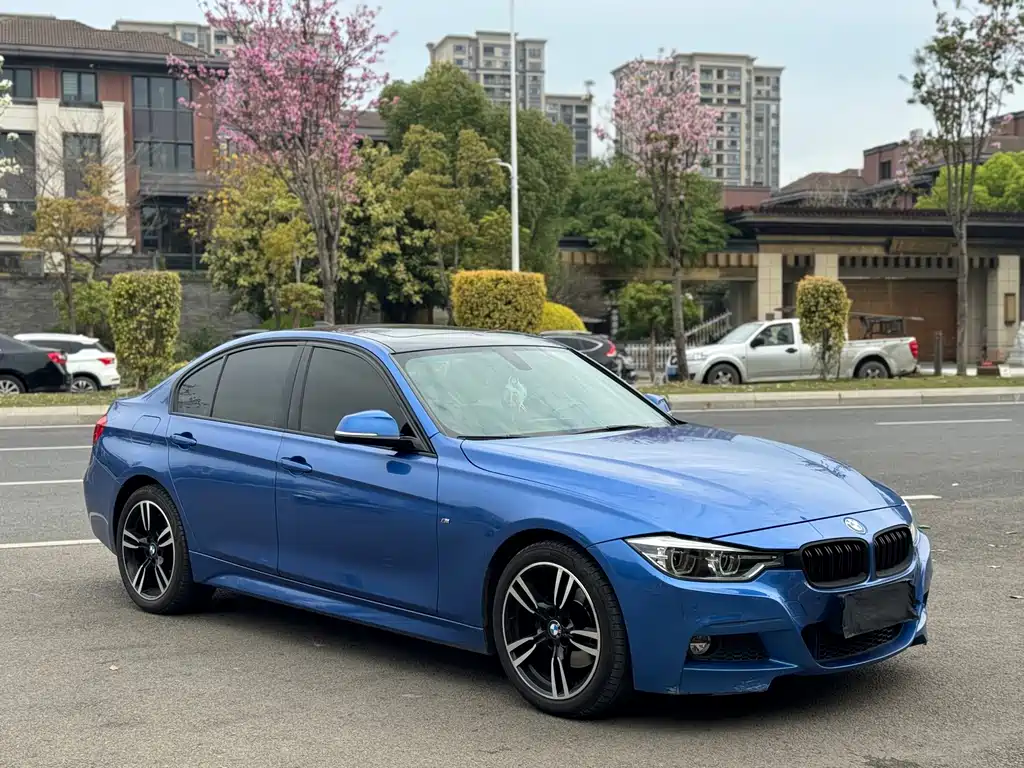 BMW 3 Series 2018 — фото 3