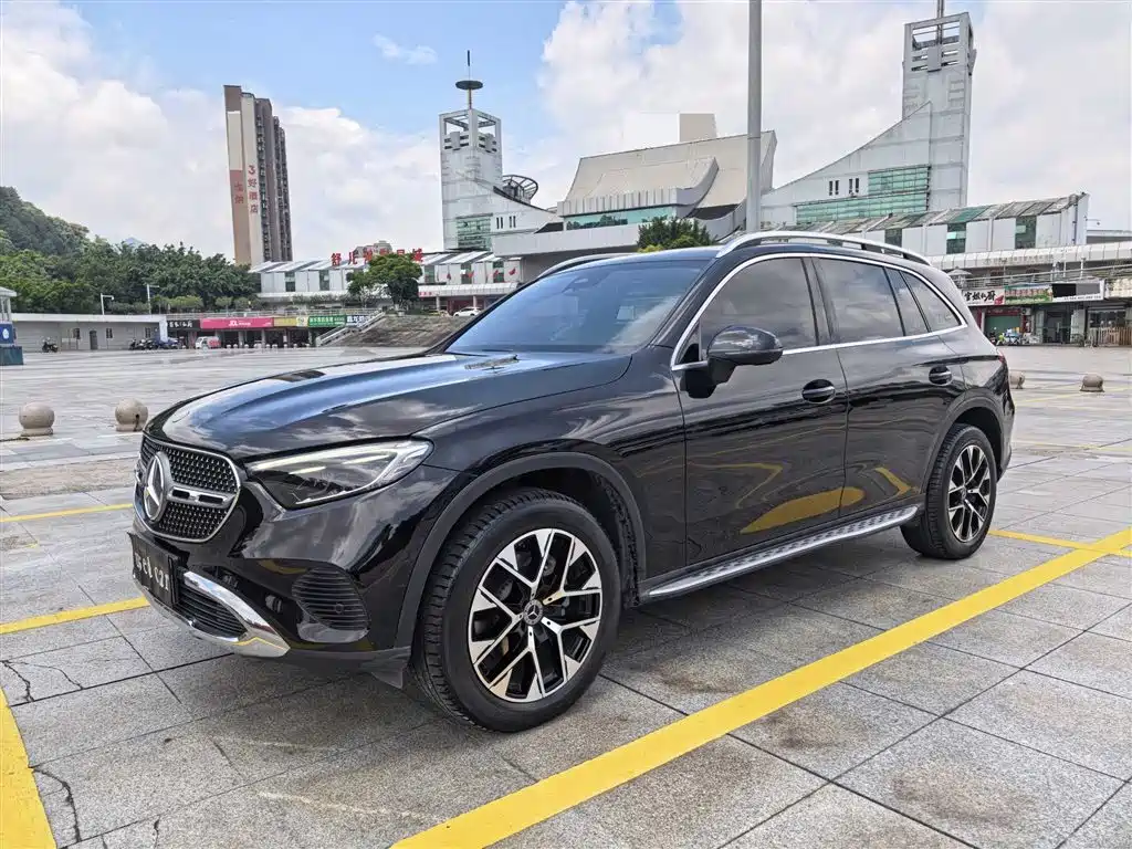 Mercedes-Benz GLC 2024