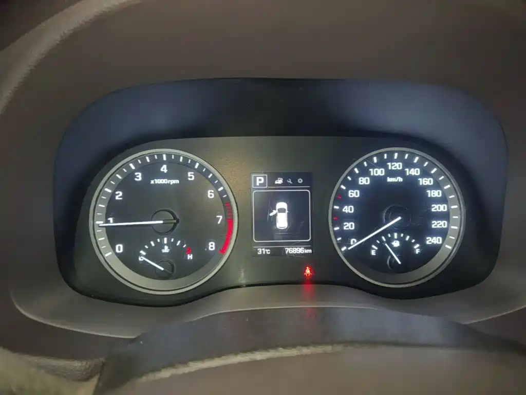 Hyundai Tucson 2016 — фото 12