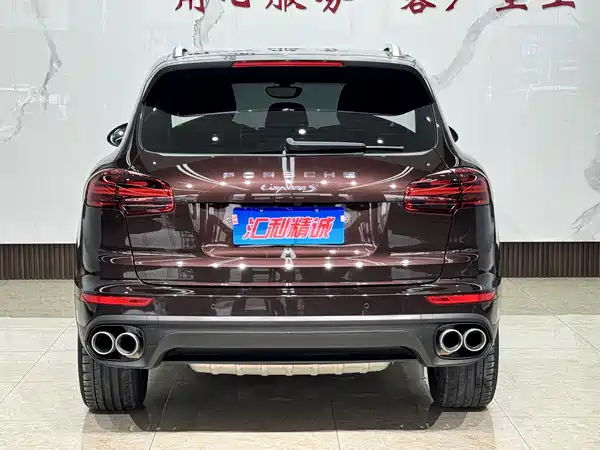 Porsche Cayenne 2016