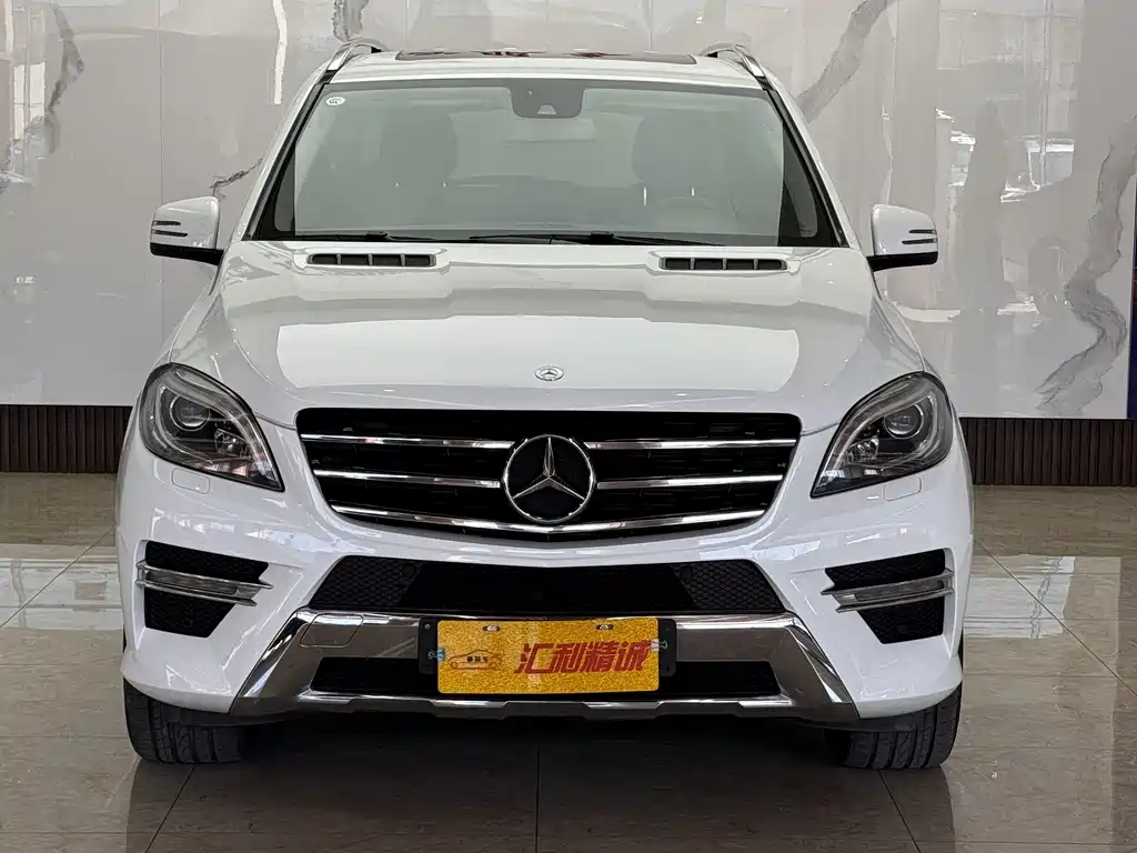 Mercedes-Benz M-Class 2015