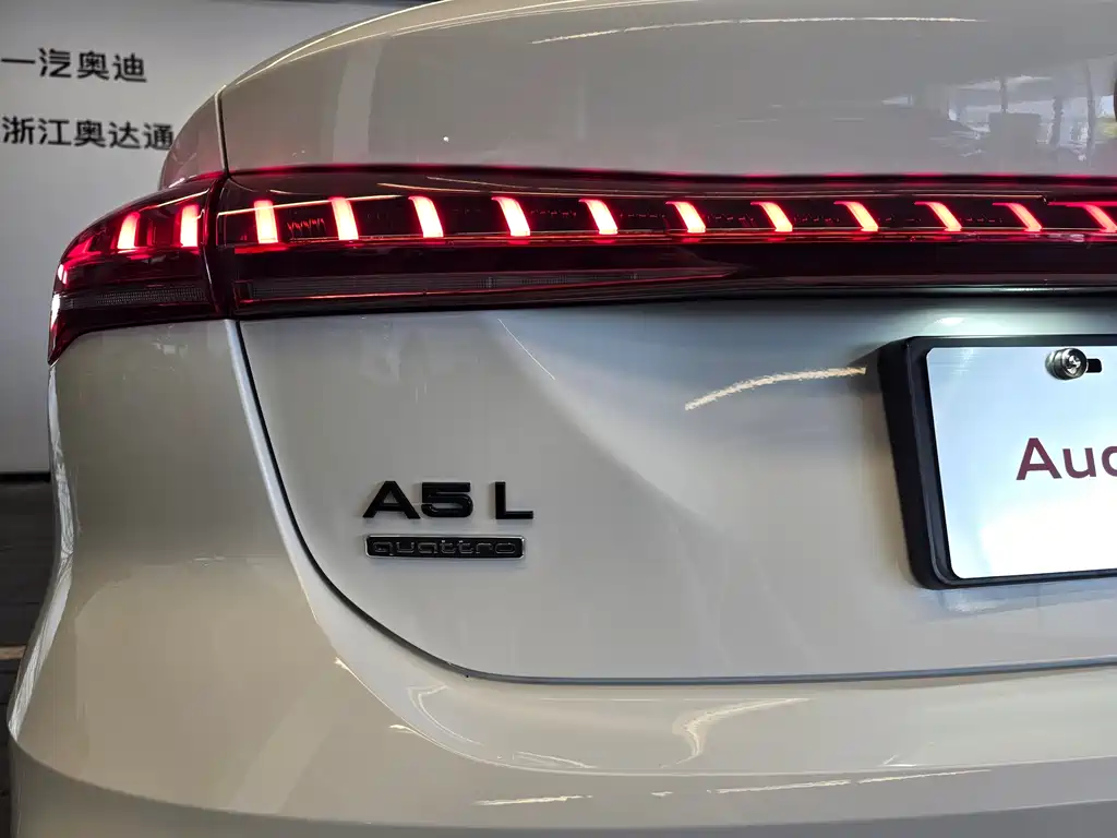 Audi A5L 2025 — фото 16