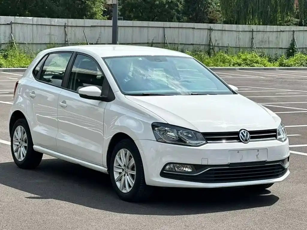 Volkswagen Polo 2014
