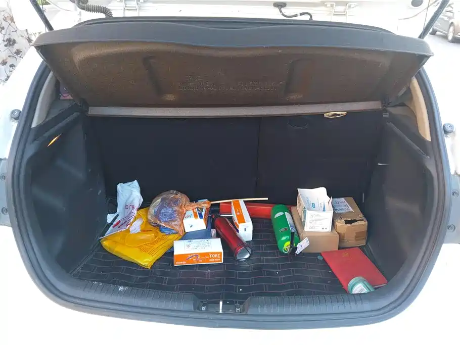 Kia K2 2014