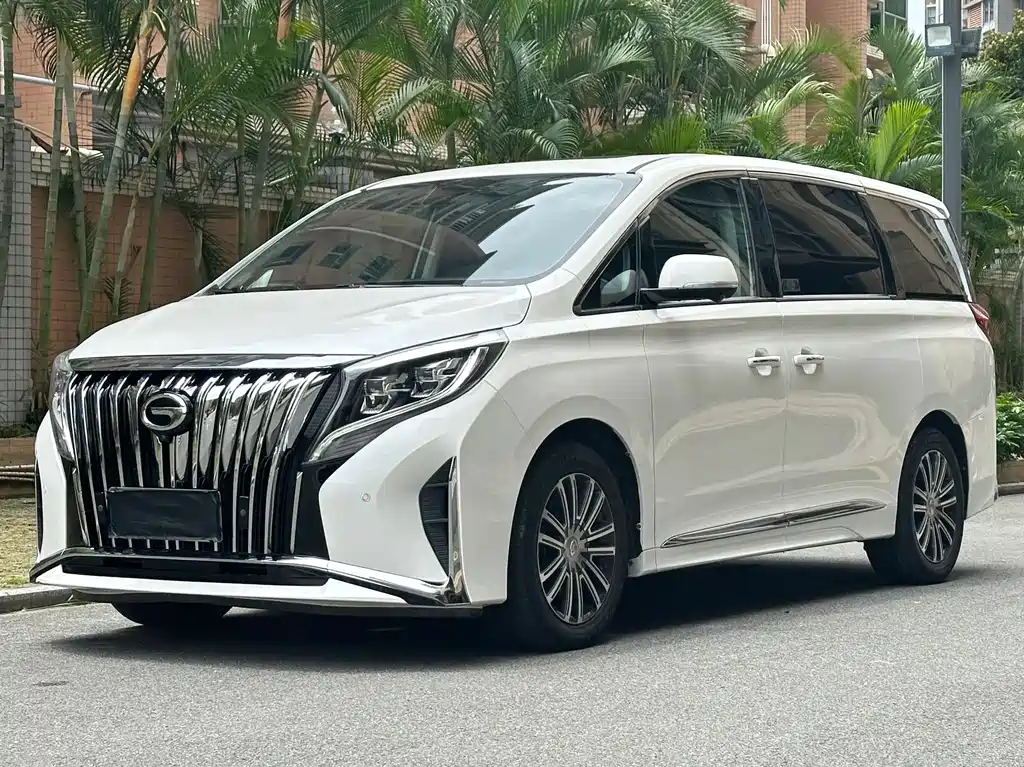 GAC Motor Trumpchi M8 2021 — фото 1