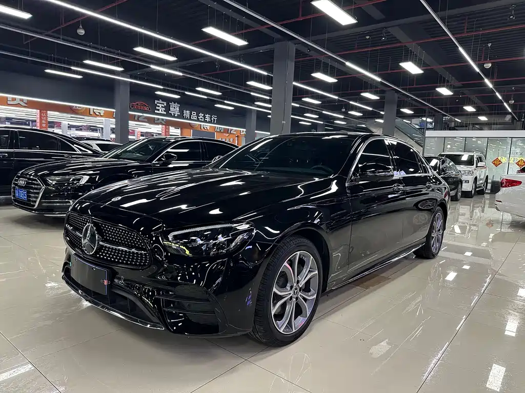 Mercedes-Benz E-Class 2023 — фото 1
