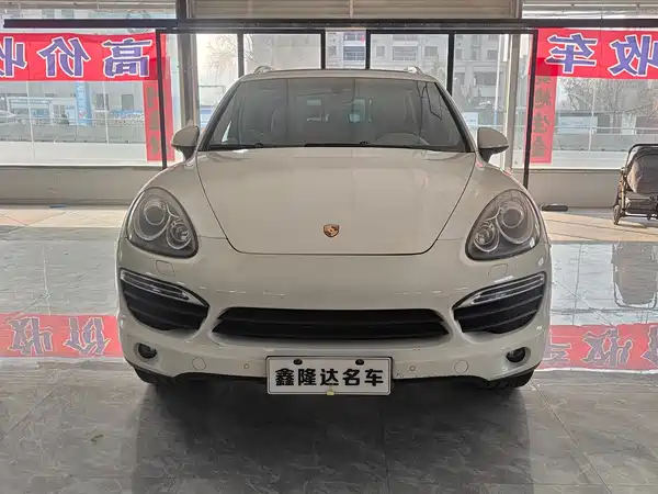 Porsche Cayenne 2011