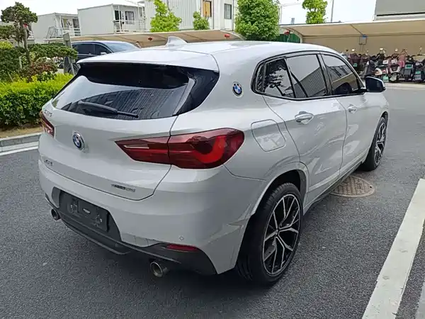 BMW X2 2021