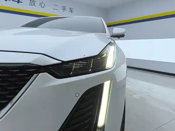 Cadillac CT5 2024