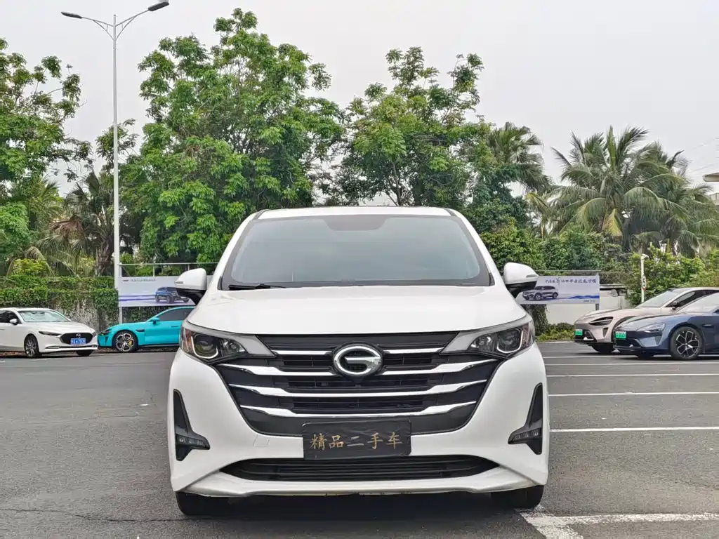 GAC Motor Trumpchi M6 2020 — фото 2