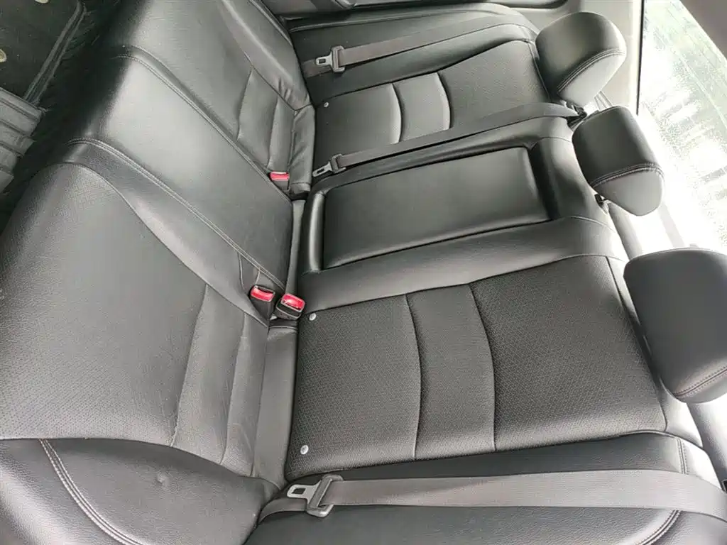 Honda Accord 2016 — фото 17