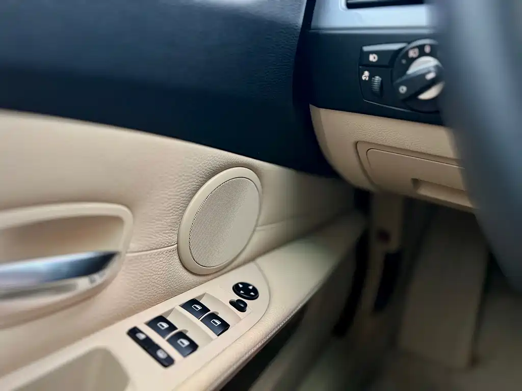 BMW 5 Series 2008 — фото 19